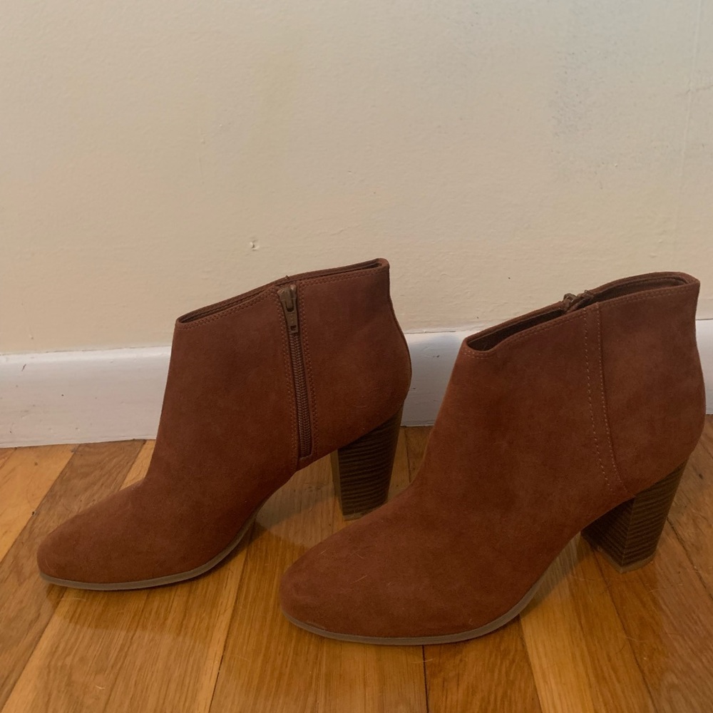 Old Navy booties